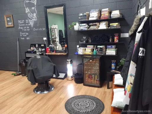Tracey's Barber Chair, Adelaide - Photo 2