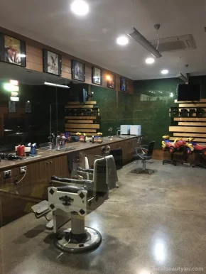 John's Barber Shop, Brisbane - Photo 3