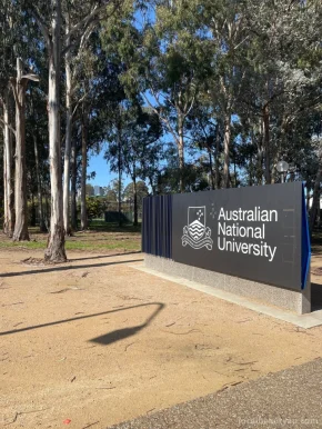 T Brows Australian National University, Australian Capital Territory - Photo 3