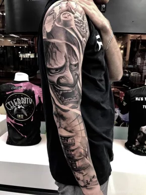 Celebrity Ink™ Tattoo Studio Highpoint, Melbourne - Photo 3