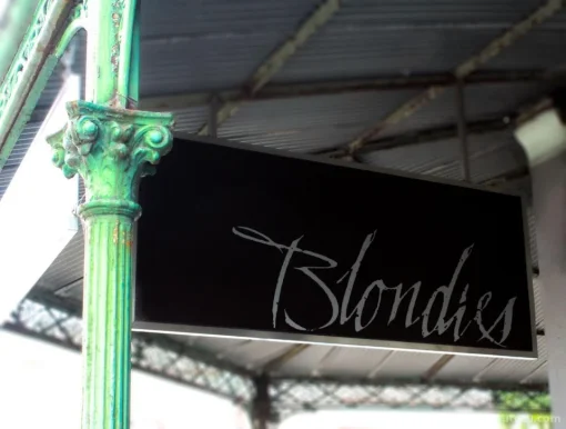 Blondies Boutique, Melbourne - Photo 3
