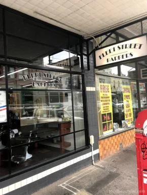 FleetSt Barbers Northcote, Melbourne - Photo 3