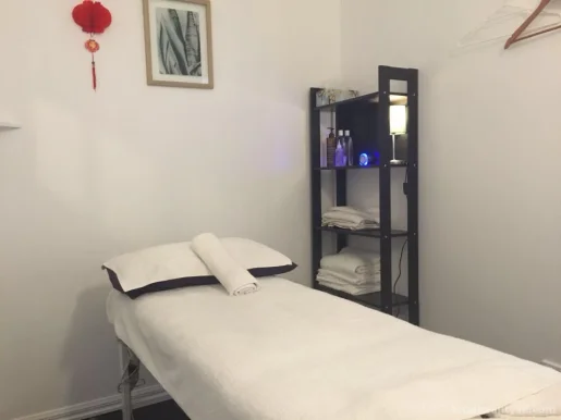 Aromia Massage Therapy, Melbourne - Photo 3