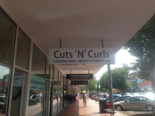 Cuts 'N' Curls, Melbourne - Photo 3