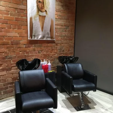 Ferntree Gully Haircare, Melbourne - Photo 2